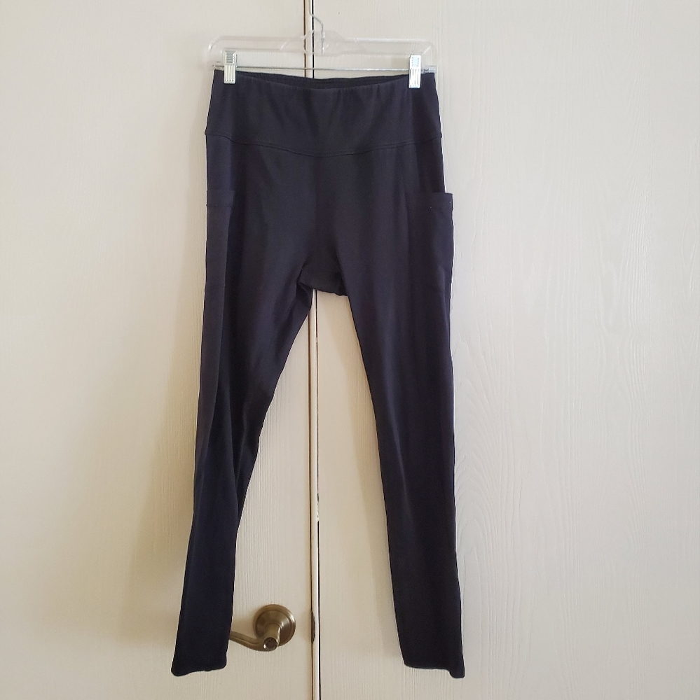 Pact black leggings